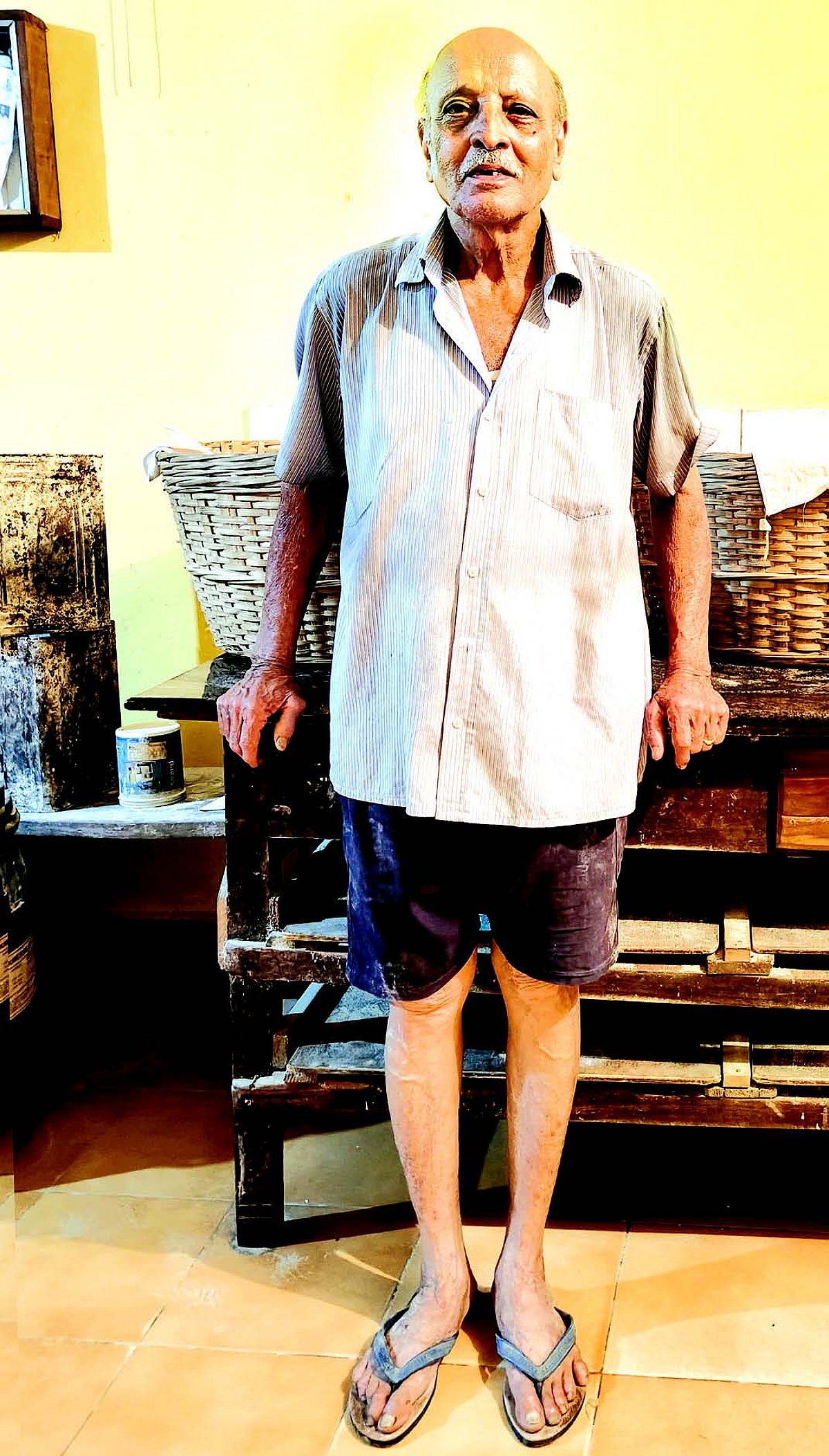 Retired but never idle: Joao Godinho’s bakery defies time in Majorda