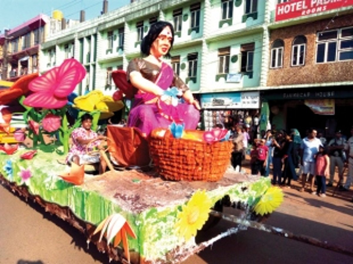 Revellers treated to two hours  of entertainment at Ponda