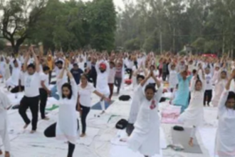 Revoke circular compelling teachers, students to attend yoga event: Cong