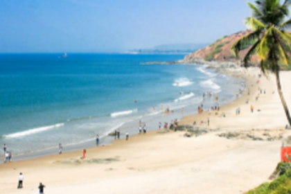 Rich or poor, the tourist must know to behave