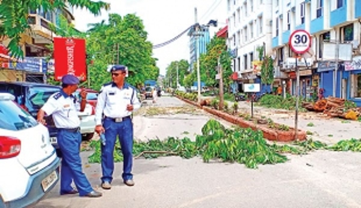 Rider falls victim to MMC’s ‘criminal negligence’, dies