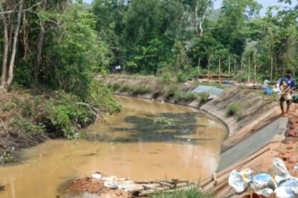 River Kushawati not polluted; but debris of collapsed bridge caused problem
