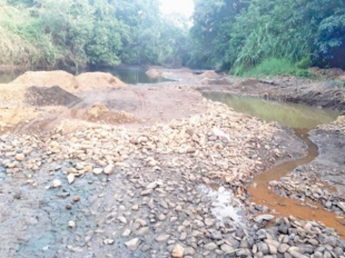 River in Bhati dying slowly due to over extraction of sand