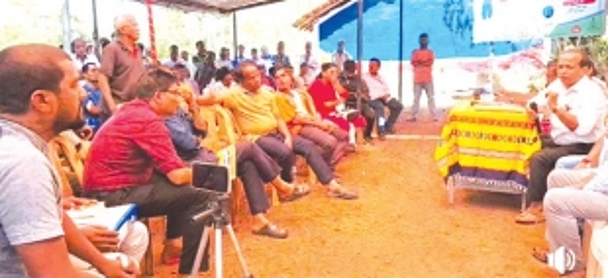 Road expansion issue dominates Bhoma-Adkon gram sabha