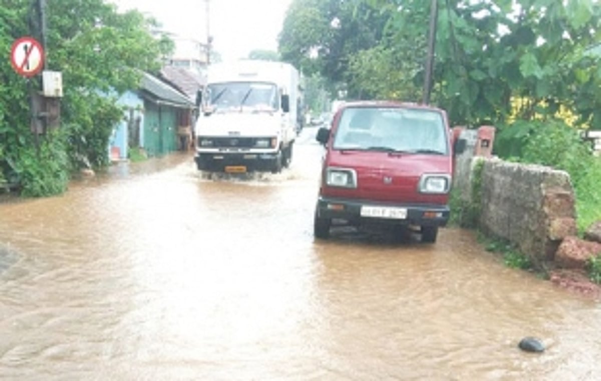 Road flooded, CCMC attributes  it to ‘faulty’ drainage