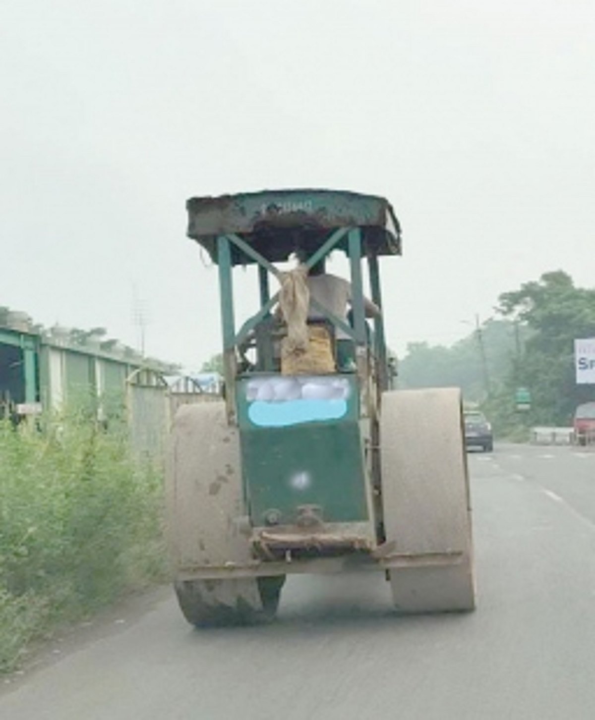 Road roller is an equipment, not a vehicle!
