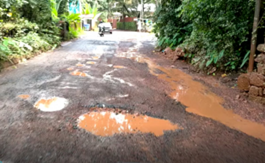 Roads in Anjuna to be repaired once the rains subside