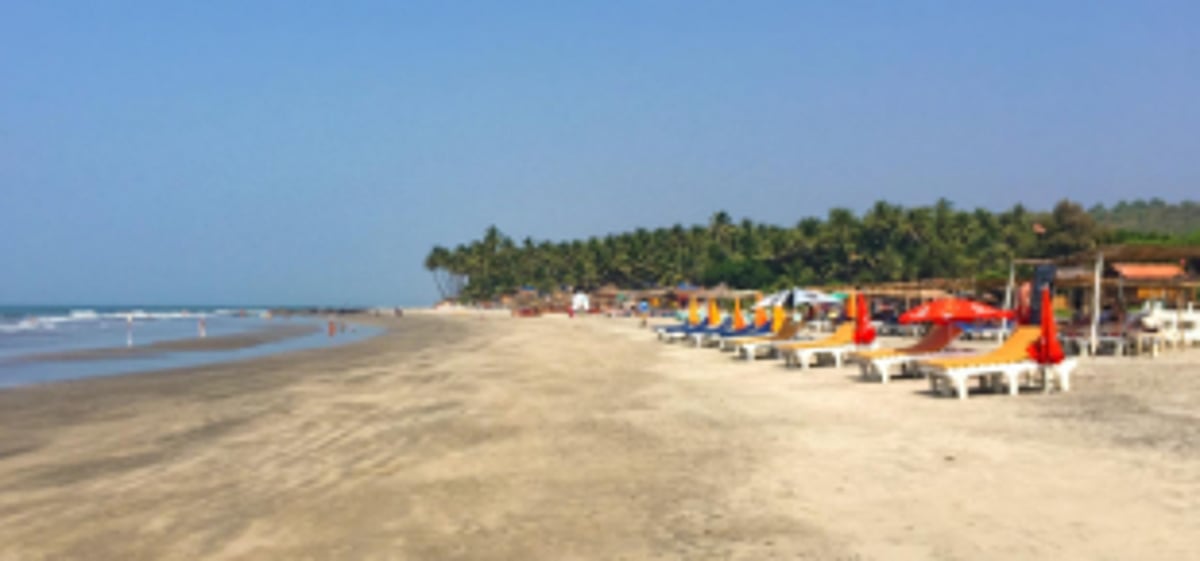 Robbery attempt thwarted at  Ashwem beach