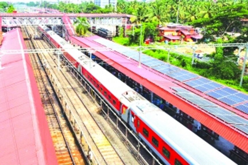 Rooftop solar panels at ‘model’ Margao Station save Konkan Railways Rs 32 lakh in power bills 1 Rooftop solar panels at ‘model’ Margao Station save Konkan Railways Rs 32 lakh in power bills