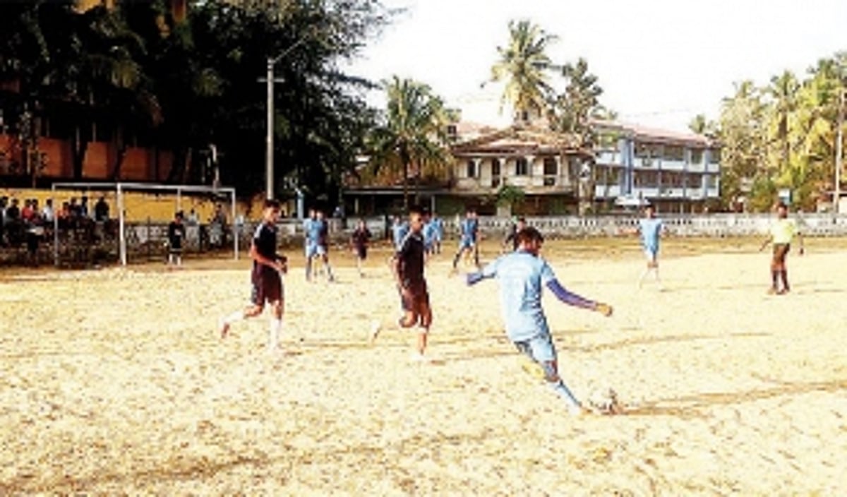 Rosary HS, Mount Mary’s HS prevail