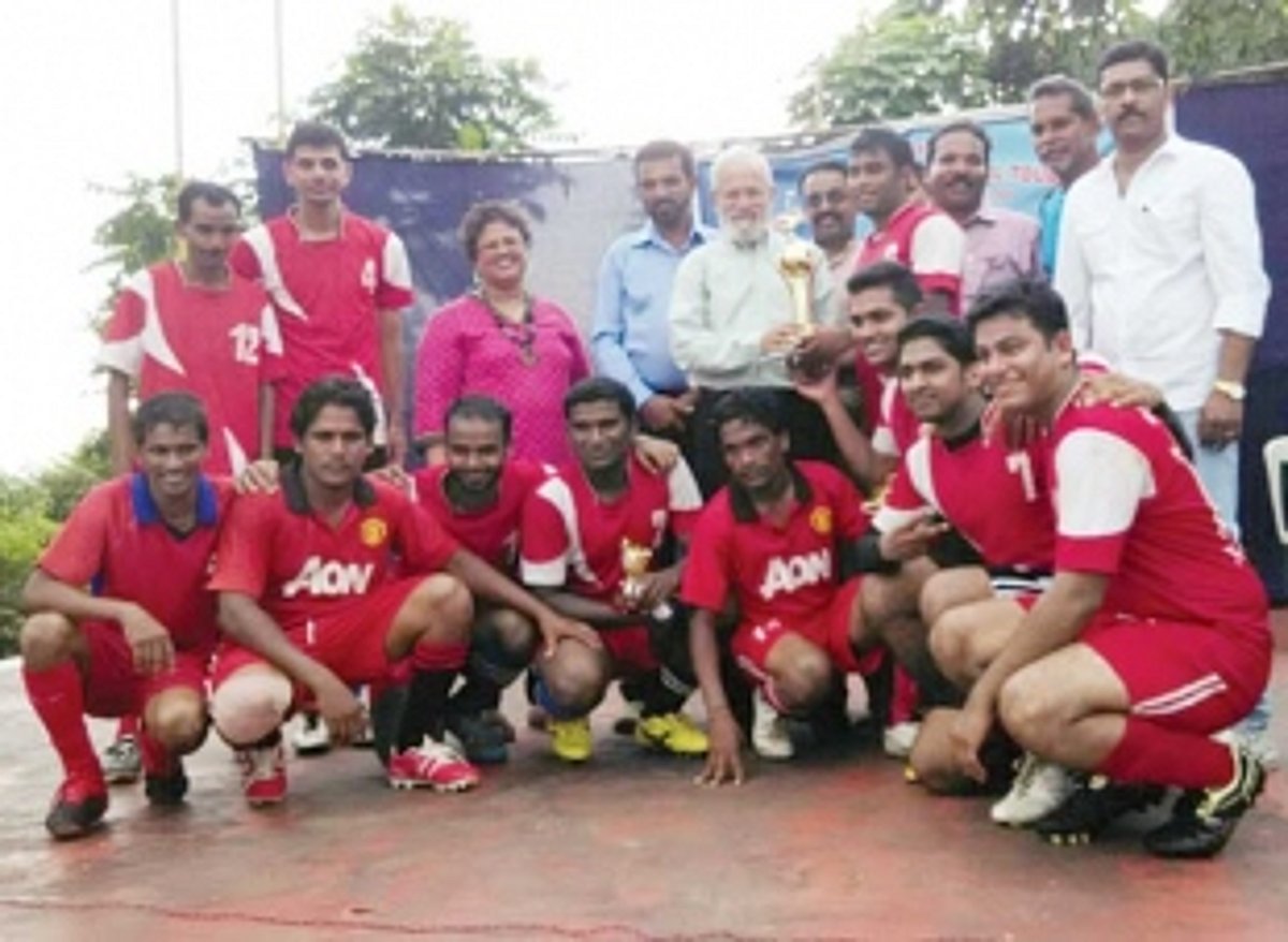 Rosary Navelim staff champs