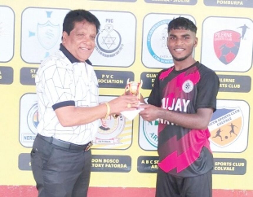 Rossman Cruz move into Vagator semis