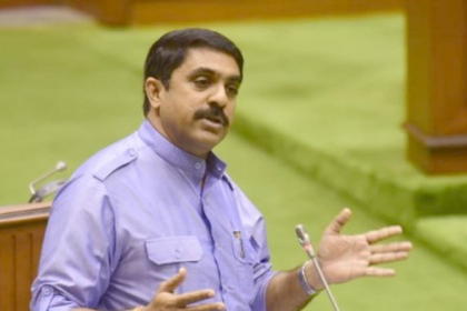 Rs 200 Aid to Goan Artisans Is an Insult, Not Support: Vijai Sardesai on PoP Idol Ban