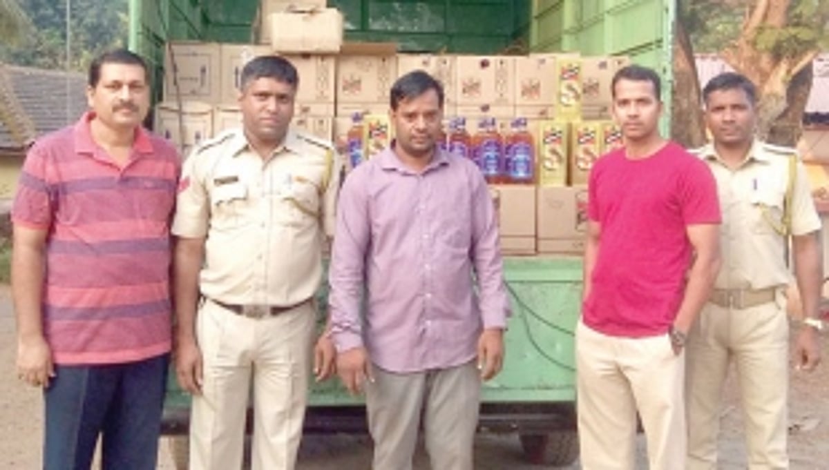 Rs 4 lakh worth liquor seized at Canacona