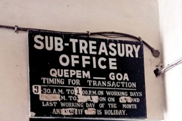 Rs 50, 200 stamp papers unavailable  at Quepem Sub-Treasury Office
