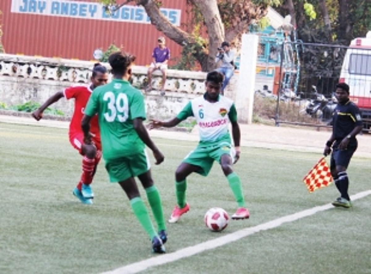 SALGAOCAR FC EASE PAST CALANGUTE ASSOCIATION