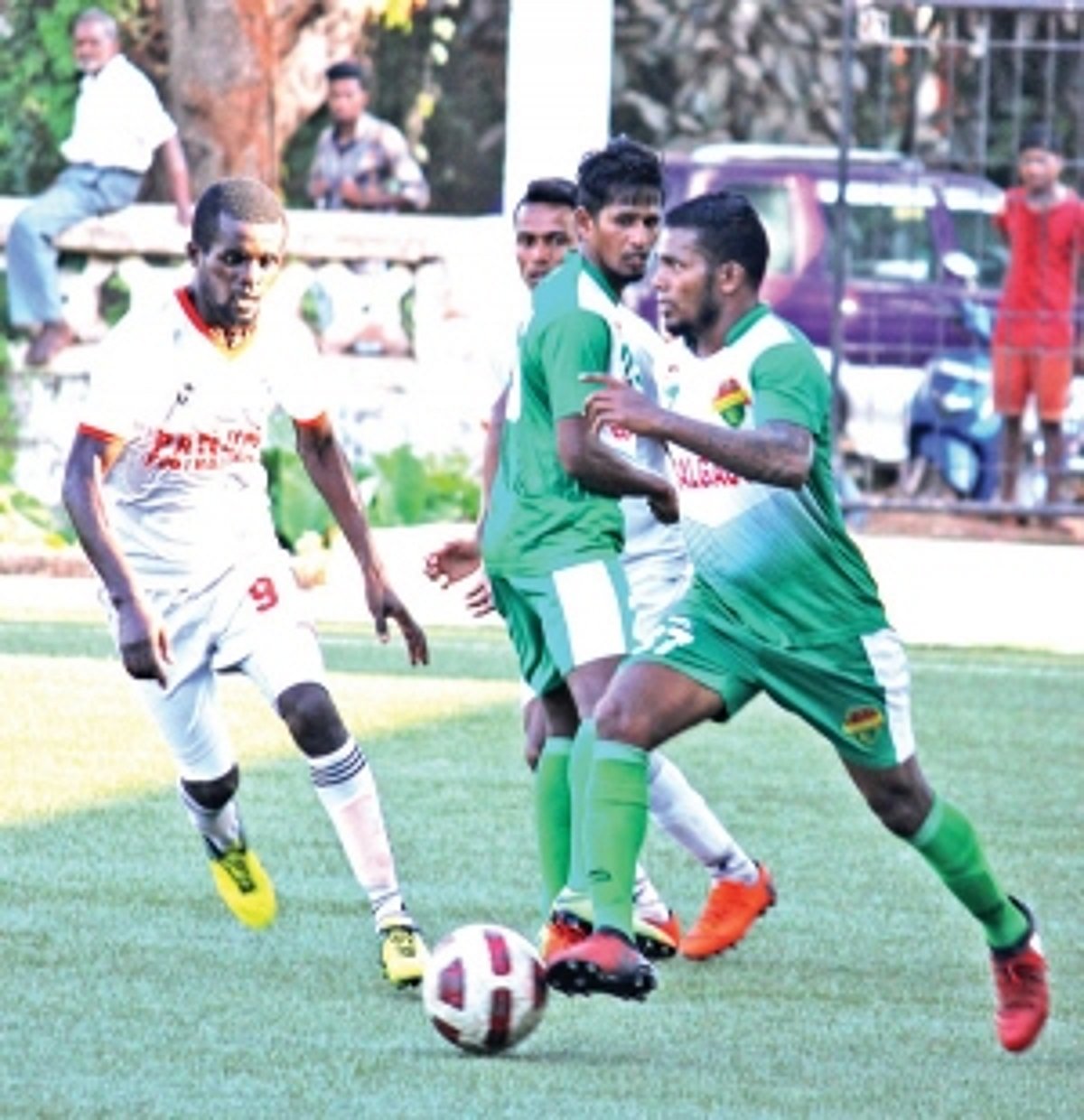 SALGAOCAR FC SINK PANJIM FOOTBALLERS