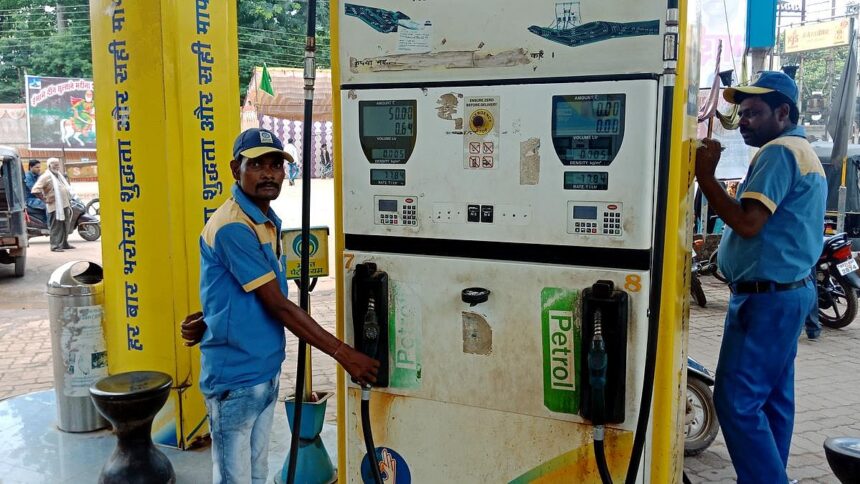 SC Clears Road for E20 Petrol, Rejects Plea for Ethanol-Free Fuel