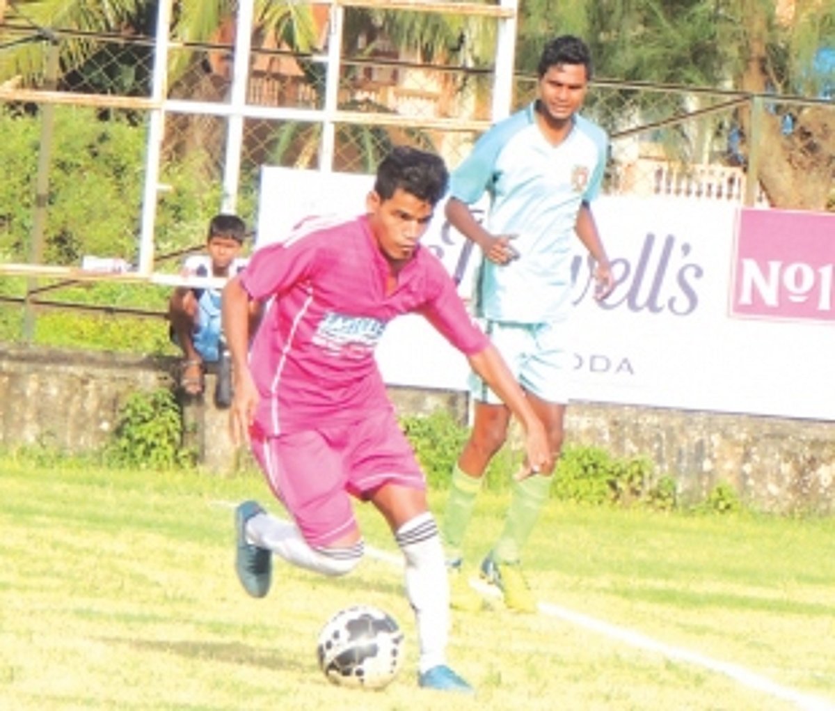 SC Davorlim pip Nuvem in shootout