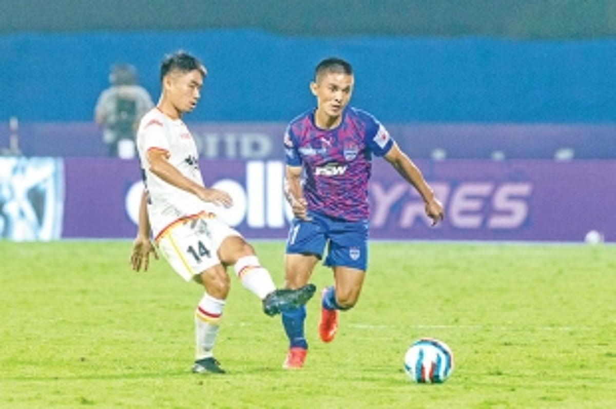 SC East Bengal grapple Bengaluru to split points