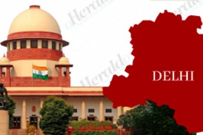 SC refuses to stay Delhi ordinance. Sends notice to Centre.