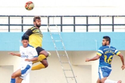 SCC Cavelossim hold the Golden Eagles