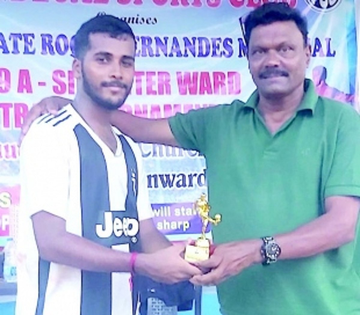 SFX Camarxett in quarterfinals