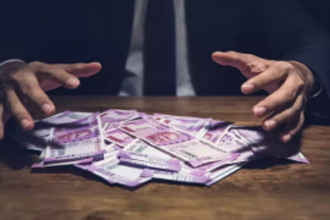 SHAMELESS COPS SELL KHAKI SOUL