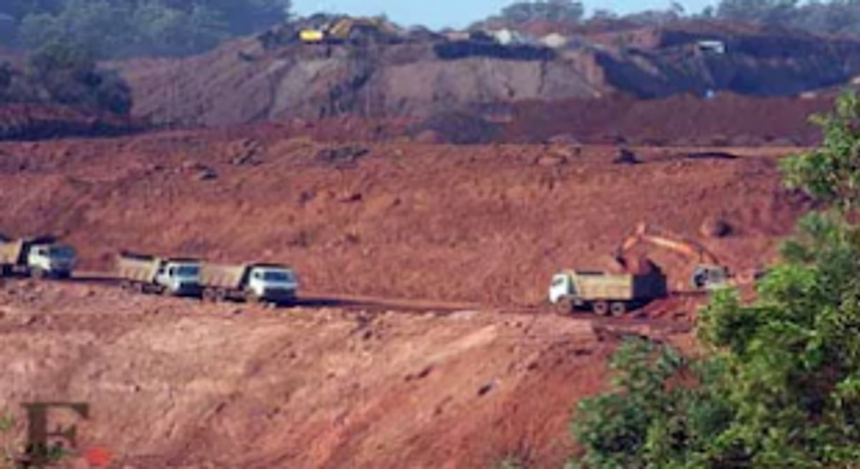 SIT files charge sheet against  Kadnekar Mines