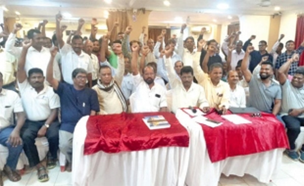 ST community pushes for political reservation, threatens LS polls boycott