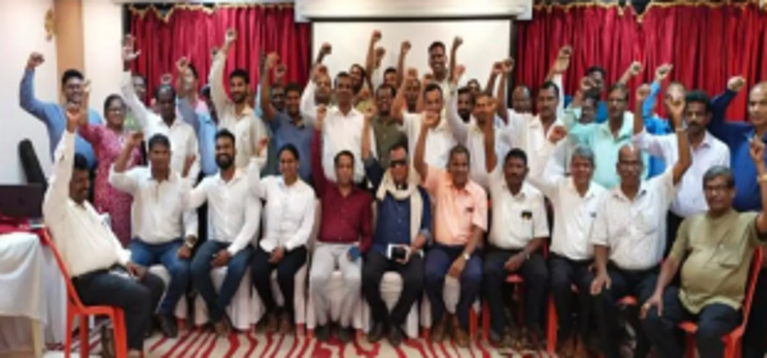 ST leaders threaten to boycott LS polls 1 ST leaders threaten to boycott LS polls