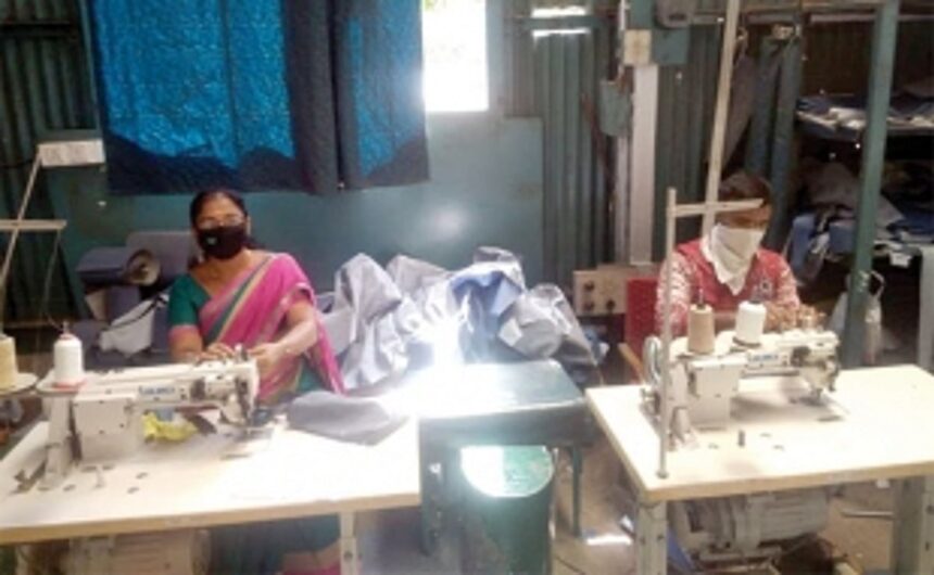 SWR manufactures 21,510 masks,  4,317 litres of sanitisers in-house