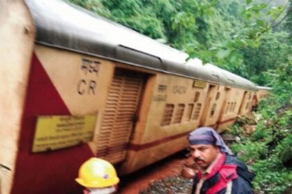 SWR on toes to salvage stranded passengers