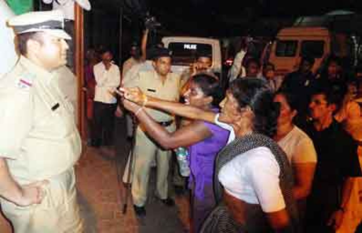 Sabina death Relatives, locals agitate  at Hospicio hospital