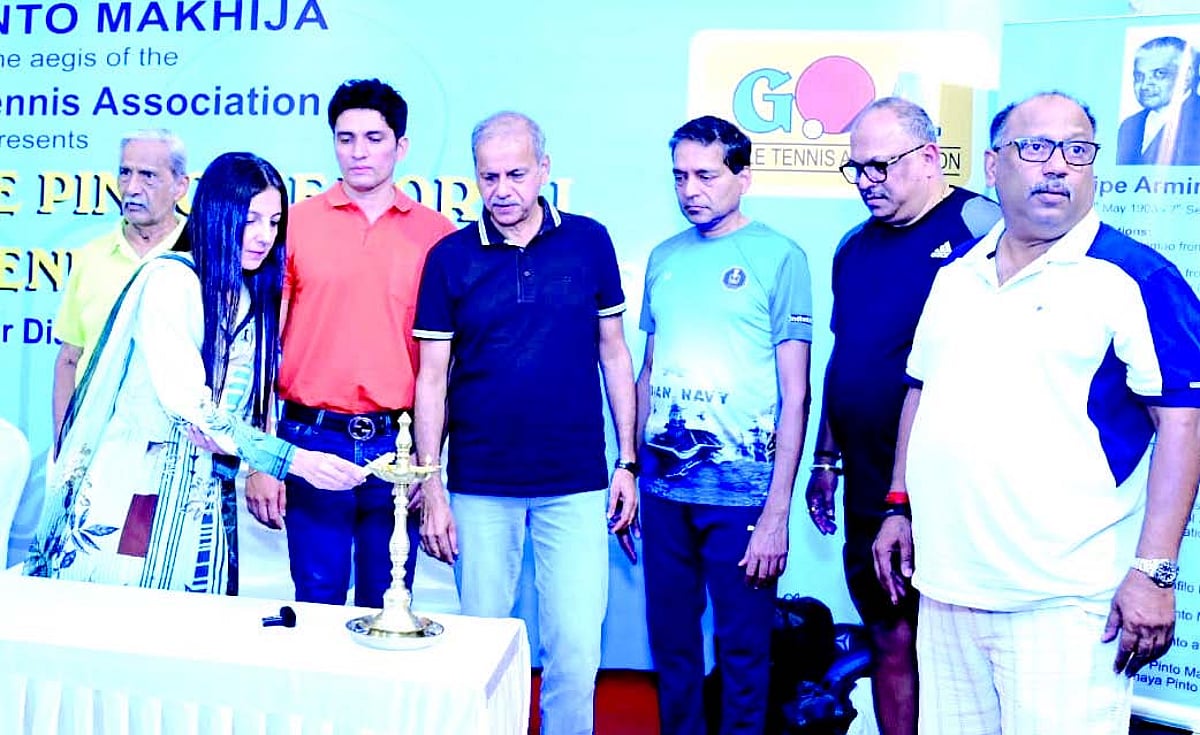 Sachin-Shirish, Yusuf-Xisto, Jeffery-Laxman & Joe-Hemant in TT finals