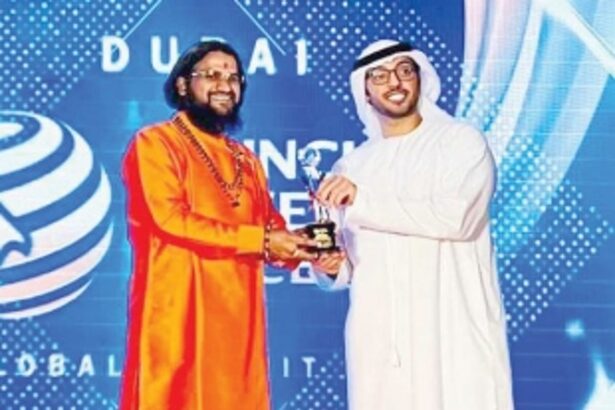 Sadguru Brahmeshanandacharya Swamiji  conferred Global Peace Award in Dubai