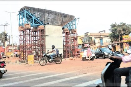 Safety protocol needs to be in place at flyover construction site from Dabolim to Upasnagar