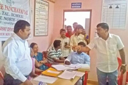 Sal gram sabha plunges into  acrimony over stone crusher