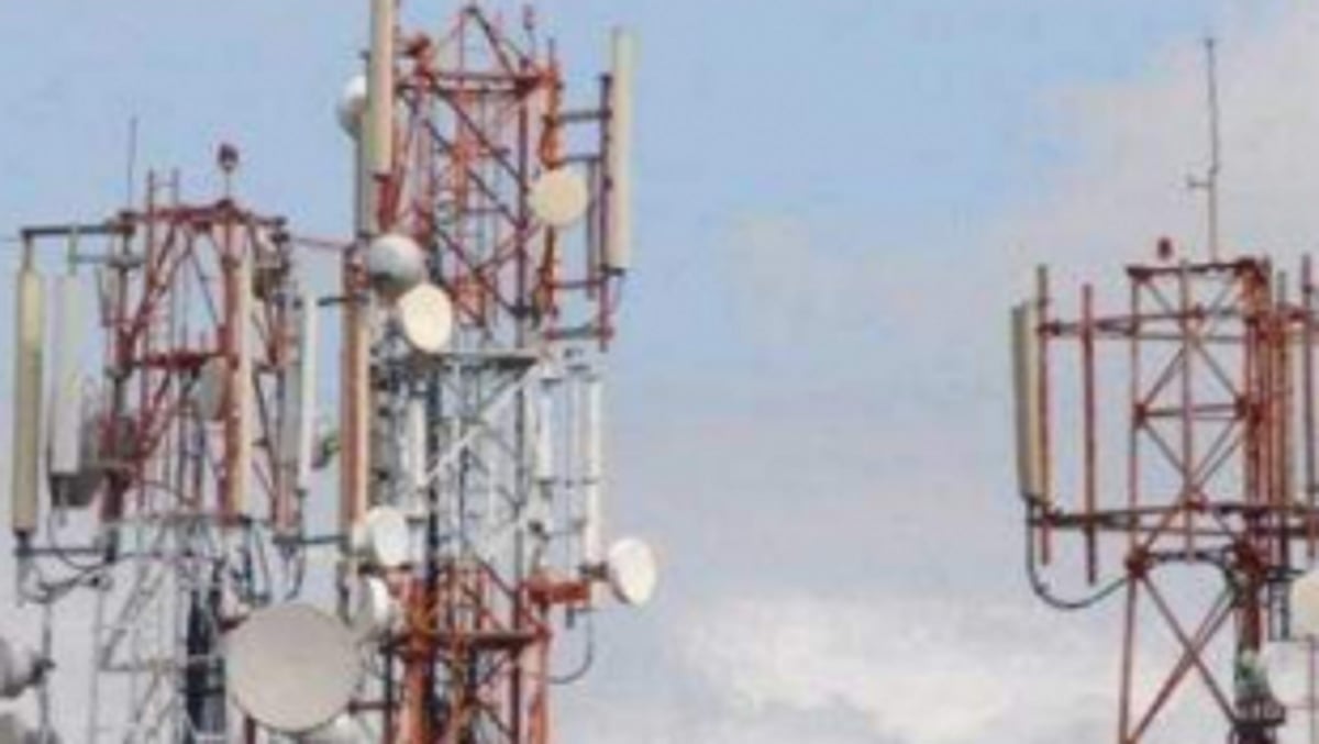 Salcete panchayats resent being “switched off”  by Govt to boost mobile connectivity