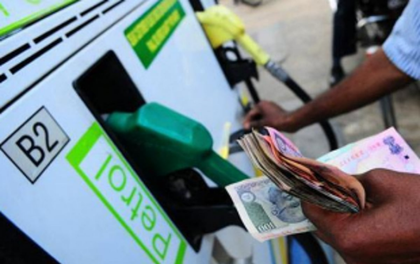 Salcete people fume over price hike in fuel, domestic gas