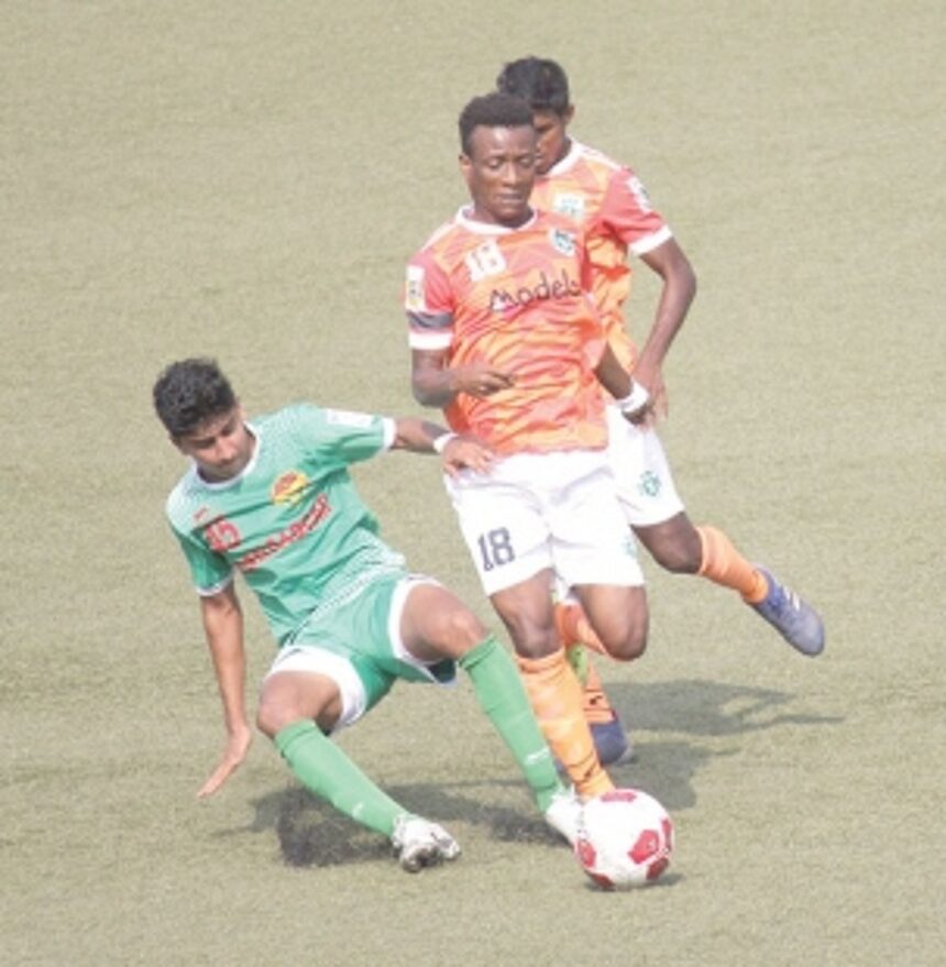 Salgaocar FA maintain top slot