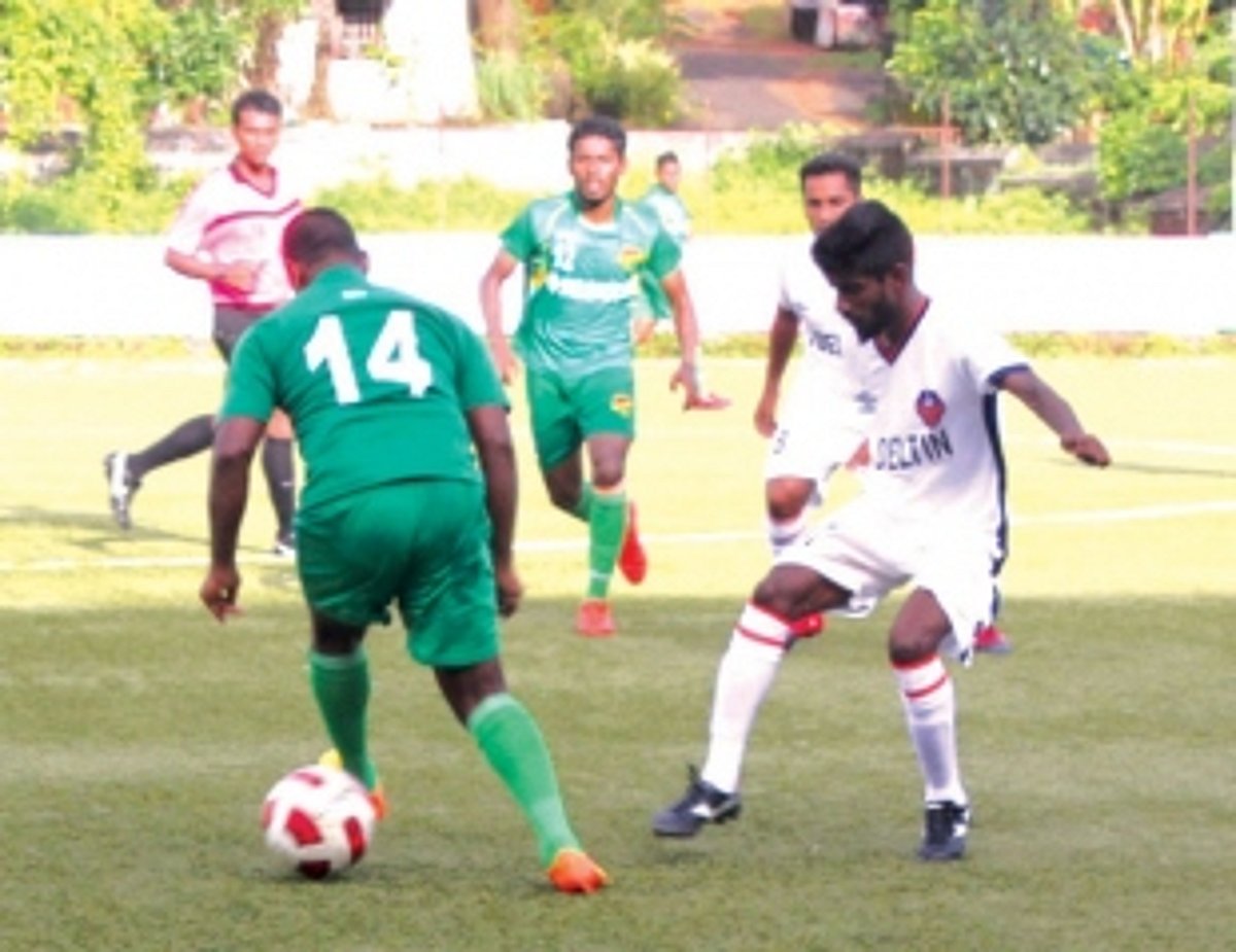 Salgaocar FC edge past FC Goa, secure full points