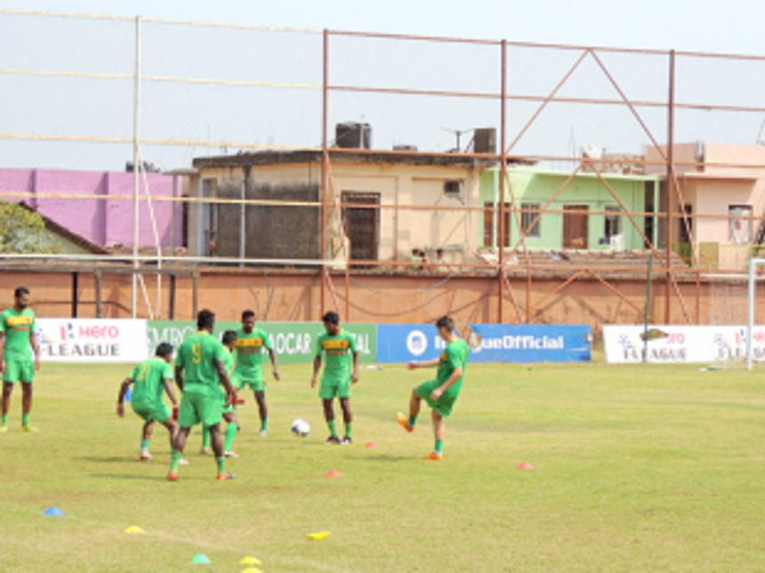 Salgaocar FC eye double over DSK Shivajians