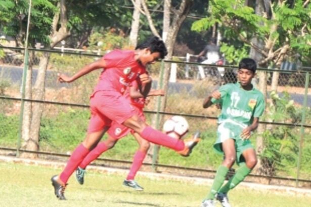 Salgaocar FC humble Churchill Bros