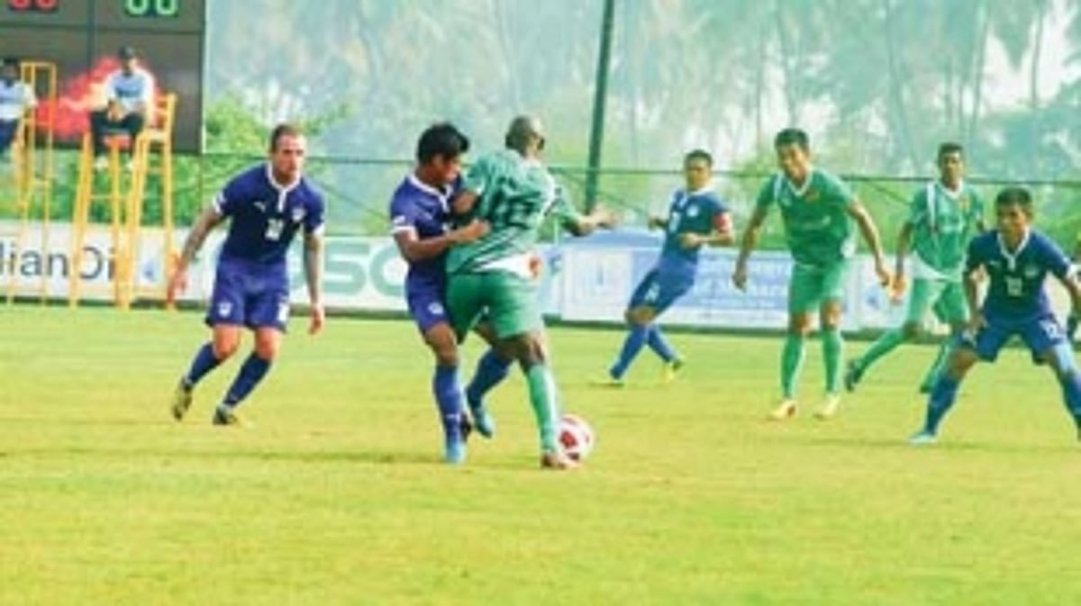 Salgaocar, Pune to battle for title