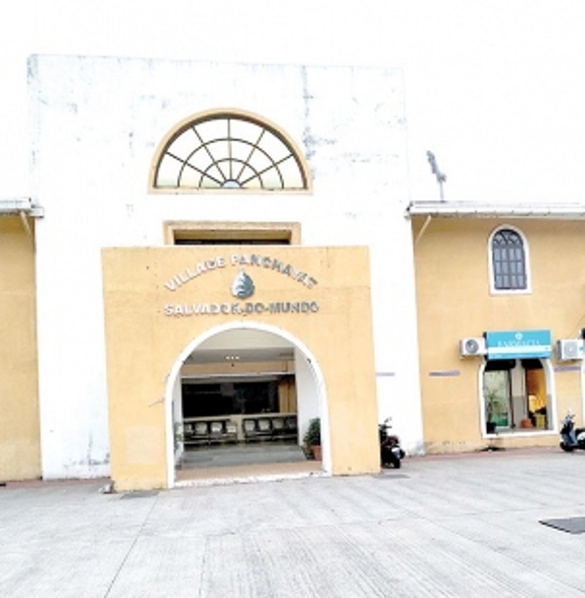 Salvador do Mundo Panchayat has no full-time secretary!