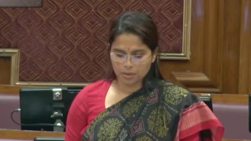 Samajwadi Party sacks MLA Pooja Pal after she lauds Yogi’s crackdown on Atiq Ahmed 1 Samajwadi Party sacks MLA Pooja Pal after she lauds Yogi’s crackdown on Atiq Ahmed