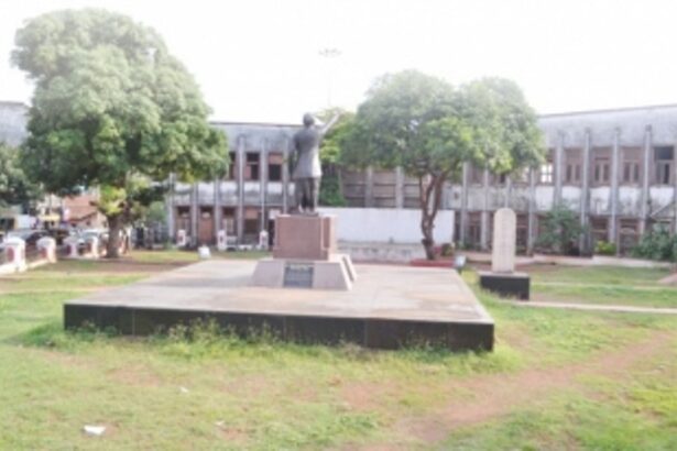 Samajwadi Samagam objects to comunidades' destruction