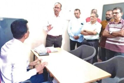 Sancoale residents confront PWD engineer over lack  of water supply