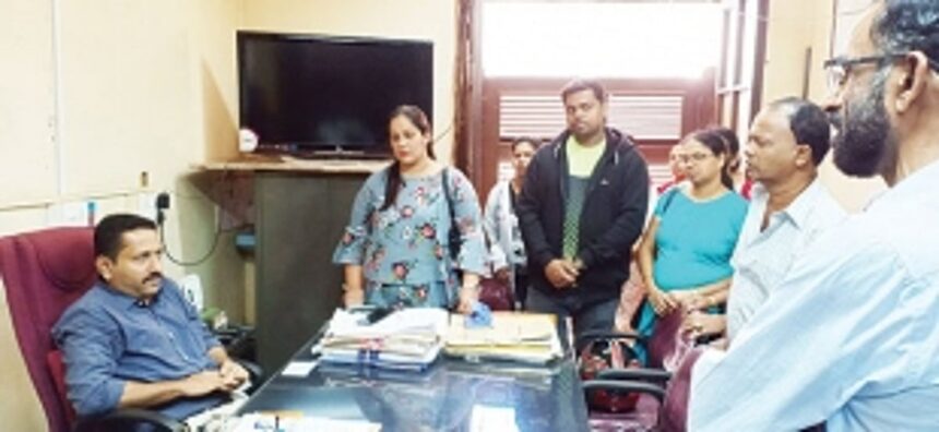 Sancoale villagers visit to Mormugao BDO, dy collector's office turns futile